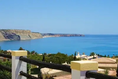 Image de Stunning luxury villa, heated pool, a\/c, panoramic sea views, WiFi, Bbq, gardens