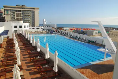 Image de Espinho: Immeuble de standing