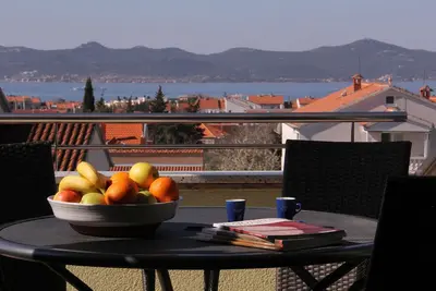 Image de Zadar: Appartement dans résidence, vue sur mer, tout confort