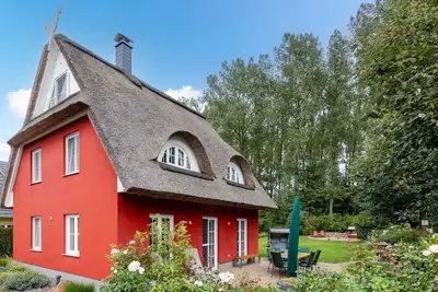 Image de Super exclusif Fh près de la plage, plein sud, cheminée, sauna, bain à remous, chaise de plage