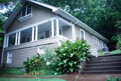 Image de Bungalow spacieux sur la Côte-Nord @ Coolidge Park