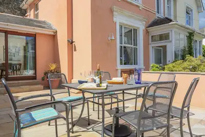 Westland, familial et convivial, avec un jardin à Salcombe, Ref 995910
