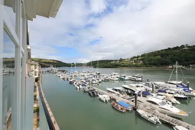 Image de 9 Dart Marina, Dartmouth