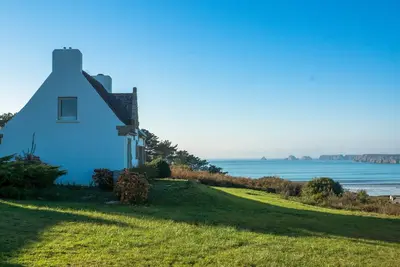 Image de Maison plage de Goulien à 600m, vue imprenable sur l'océan