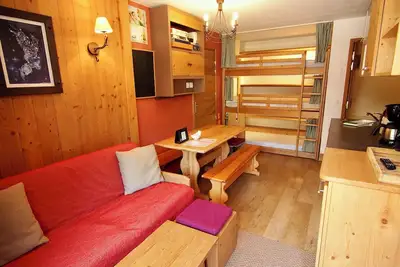 Image de Risoul - Appart 410 - Piscine\/Sauna - Wifi - Super équipé - Pied des pistes
