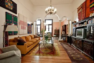 Image de Luxe abordable Ă Midtown avec 2 Bdr \/ 3baths et Patio central avec Parrilla