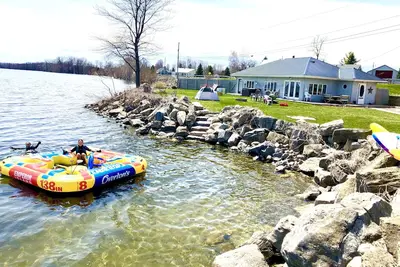 Image de Retraite privée au bord du lac