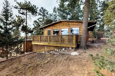 Image de Cabine pour chiens avec vue sur Pikes Peak, promenade au centre-ville