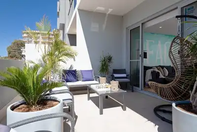 Image de 104 'The Shoal' 6-8 Bullecourt Street - draps inclus et moins de 200m de la plage