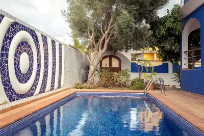 Image de La maison bleue Ă Masplomas