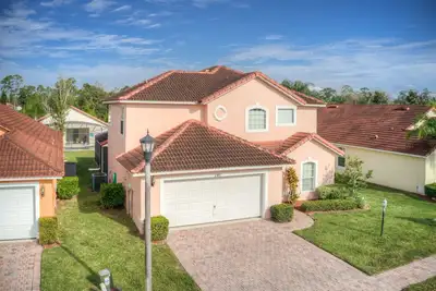 Image de Près de Disney World, maison privée avec piscine!