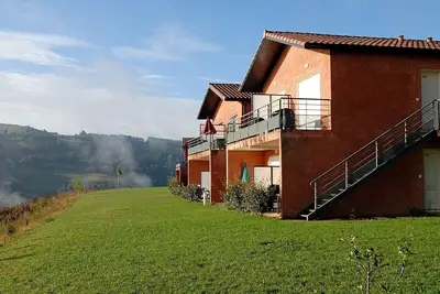 Image de Appartement confortable et lumineux avec balcon / terrasse | Coin paisible