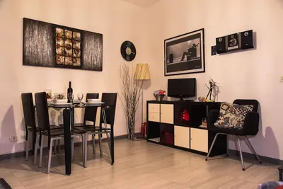 Image de Loft En Plein  Centre Historique  -  Assainissement Et Remboursement Flexible