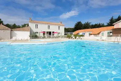 Maison cosy et lumineuse à 15 min. de la plage | Terrasse privée