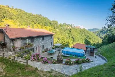 Image de Maison de vacances \/ ferme avec piscine privée Alta Versilia Alpes Apuanes