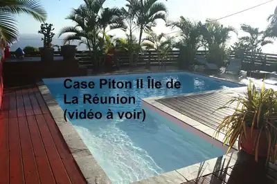 Image de Piton Saint Leu: vue océan 180°, piscine, clim, au calme, Meublé de Tourisme 4*