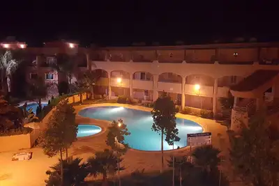 Image de Appartement avec Piscine et Wifi avec balcon vue sur mer