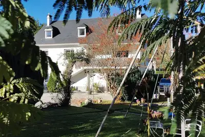Image de Gîte calme et spacieux avec vue sur les montagnes à la propreté chirurgicale