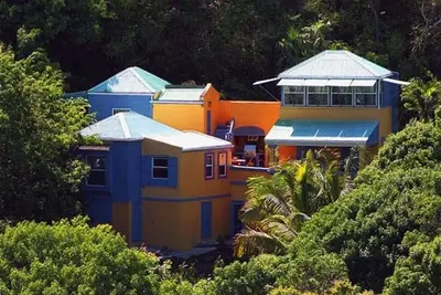 Image de Limeberry House, marche facile aux plages Longbay & Smugglers Cove