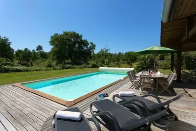 Image de Piscine privée | Villa charmante près du golf de Moliets