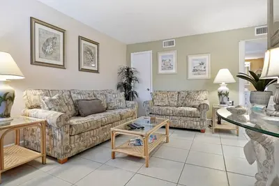 Image de Waves 16 1 Bdrm Condo Belle Capacité 4 Piscine Vue Piscine chauffée Bbq Wifi Ouvert Feb