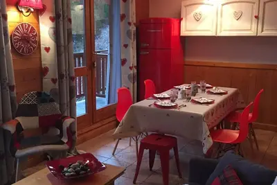Image de Les Arcs - Arc 2000 - Appartement Avec Piscine Dans Chalet - T3 - Skis Aux Pieds