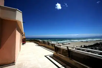 Image de Superbe Appartement avec terrasse 3 faces de 100m2