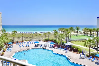 Image de 411 Destin West Gulfside: ~ Service de plage gratuit! ~ Unité Premium! ~ Super vue!