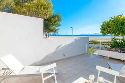 Superbe terrasse sur la plus longue plage de Majorque (plus de 10 km)