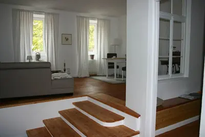 Image de Appartement confortable au milieu de la région viticole du sud de la route des vins.
