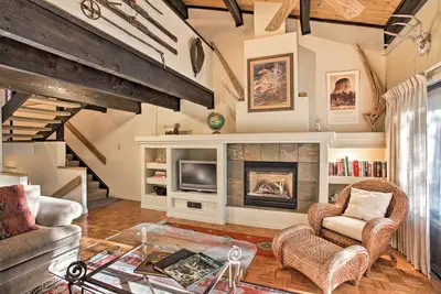 Image de Nouveau! Steamboat Townhome w / Spa & Pool by Shuttle!