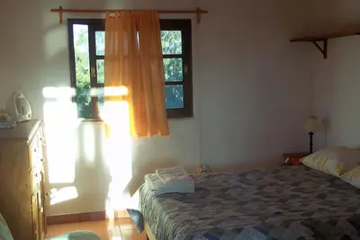 Image de Casa Las Lavandas Petits appartements pour se détendre près de l'aéroport.