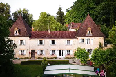 Image de Authentique et confortable logis au cœur du Périgord Noir, en bord de rivière