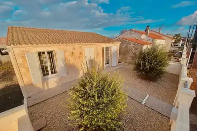 Image de Villa proche du centre ville, à proximité de tout commerces et des plages