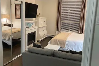 Image de Nouvelle Liste! ♥ Suite Riverview sur la promenade Niagara!