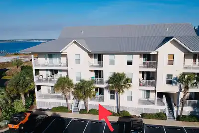 Image de Cozy Beach Condo entre les plages de sable blanc de Gulf & Sound: Navarre Beach