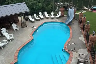 Image de Lake Gaston Executive Mansion Luxury pour 40 personnes