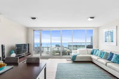 Image de Point Grey Apartment 13 - Vues, wifi et animaux acceptés!