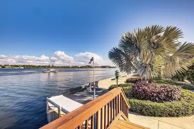 Image de Nouvelle location! Près de la plage, 2 piscines chauffées, tennis en terre battue, support de kayak, sur l’eau Siesta Key