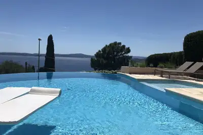 Image de Belle villa provençale, Les Issambres. Côte d'Azur