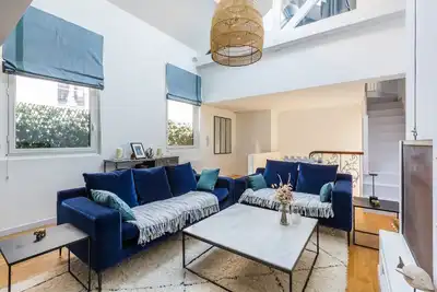 Beautiful Blues in Batignolles - Trois Chambres Maison, Couchages 5