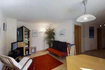 Image de Appartement 2½-pièces au rez-de-chaussée, 53 m2.