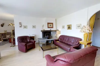 Image de Partiellement rénové appartement de 4½ pièces au premier étage, ca.