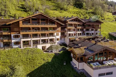 Image de Lcz - Charmant T2 au coeur du village, 4*