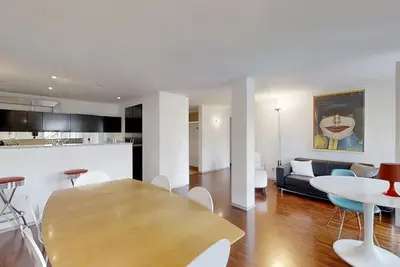Image de Très joliment meublé, appartement de 3 pièces sur la deuxième