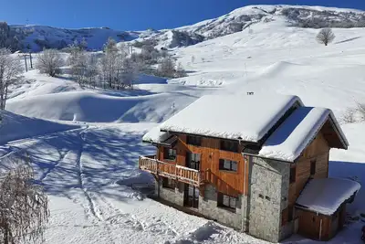 Image de Chalet 15 personnes, 7 chambres, jacuzzi, spa de nage sauna