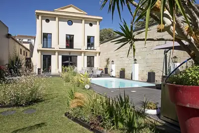 Image de Villa luxueuse climatisée piscine chauffée 5 ch + 5 sdb - 10 personnes Bordeaux