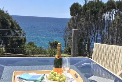 Image de Clifftop Beach House - Marchez vers deux plages immaculées