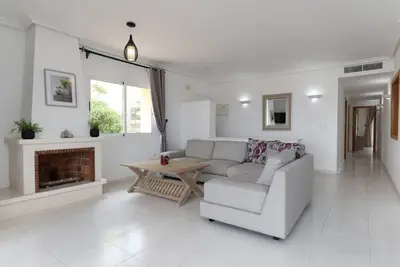 Image de Magnifique appartement Los Olivos, 3 lits, situé au centre, vue imprenable, Wifi