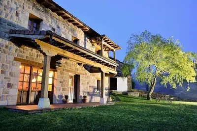 La maison de Bustantegua pour 8 personnes